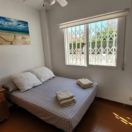 Sol Y Playa Apartment *